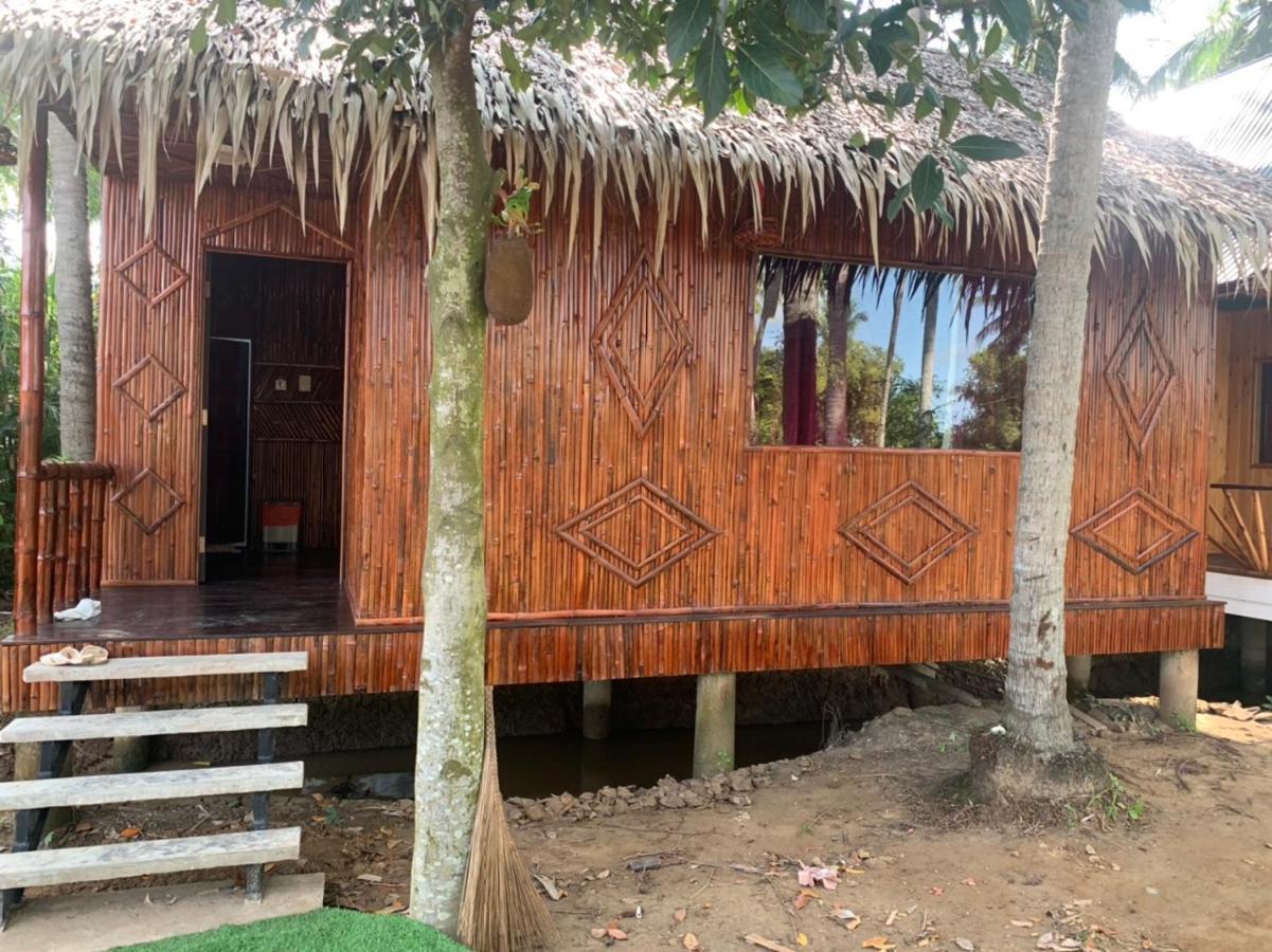 Bungalow - Homestay Lang Be Ben Tre ภายนอก รูปภาพ