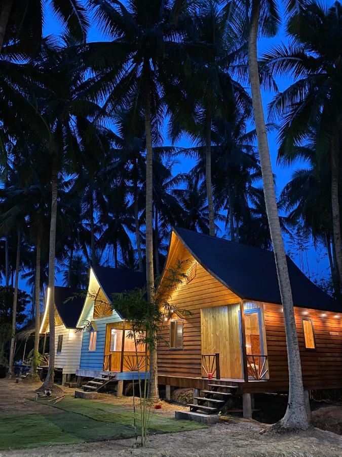 Bungalow - Homestay Lang Be Ben Tre ภายนอก รูปภาพ